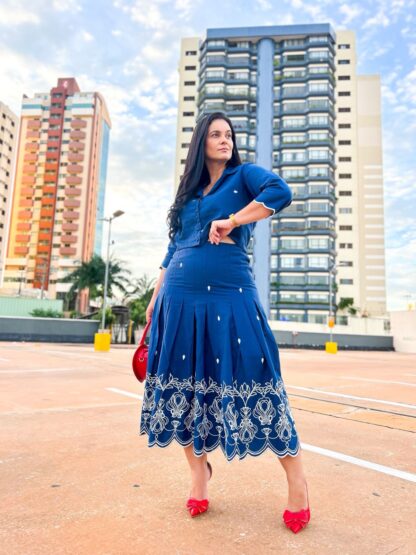 Conjunto Azul Saia com bordados - Suney - Imagem 3