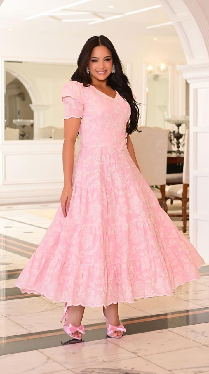 Vestido Rosa Bordado - Rochedo - Imagem 3