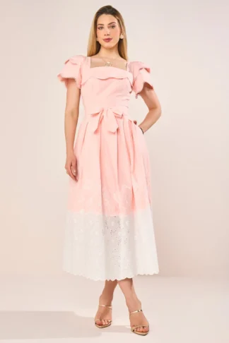 Vestido Rosa Com Laise E Guipir Evasê Midi Fascinius