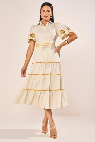 Vestido Chemise Cru Com Guipir E Bordado Industrial Godê Midi Fascinius