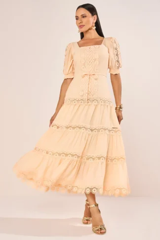 Vestido Amarelo Com Guipir Godê Midi Fascinius