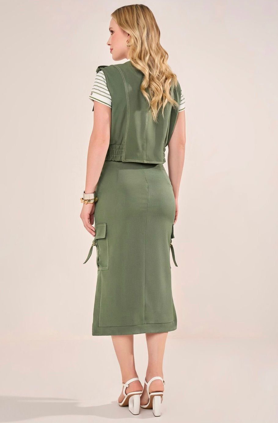 Conjunto Feminino Verde com Colete de Zíper e Saia Midi - Fascinius - Imagem 2