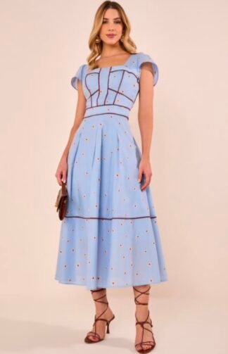Vestido Midi Evasê com Decote Quadrado e Vivo Contrastante - Fasinius